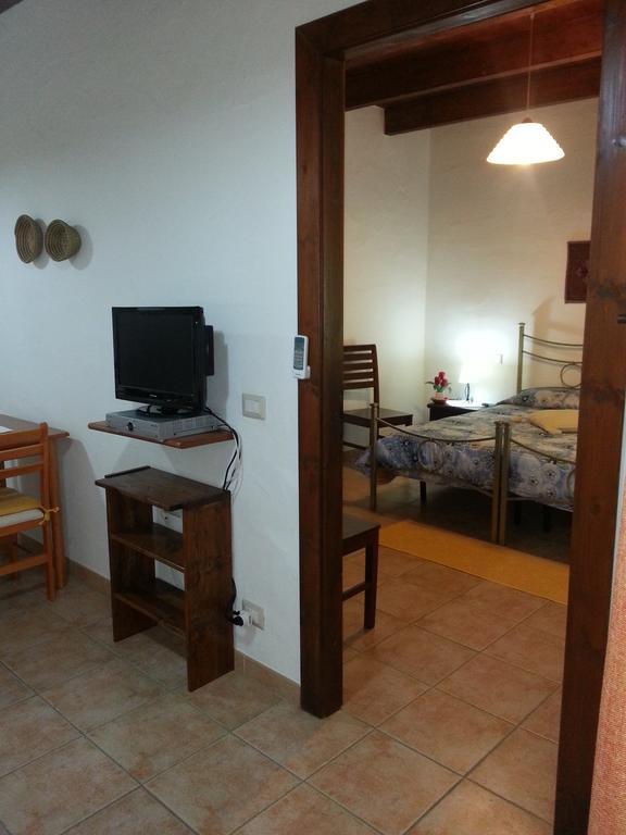 Agriturismo La Barca In Secca 奥尔梅多 外观 照片