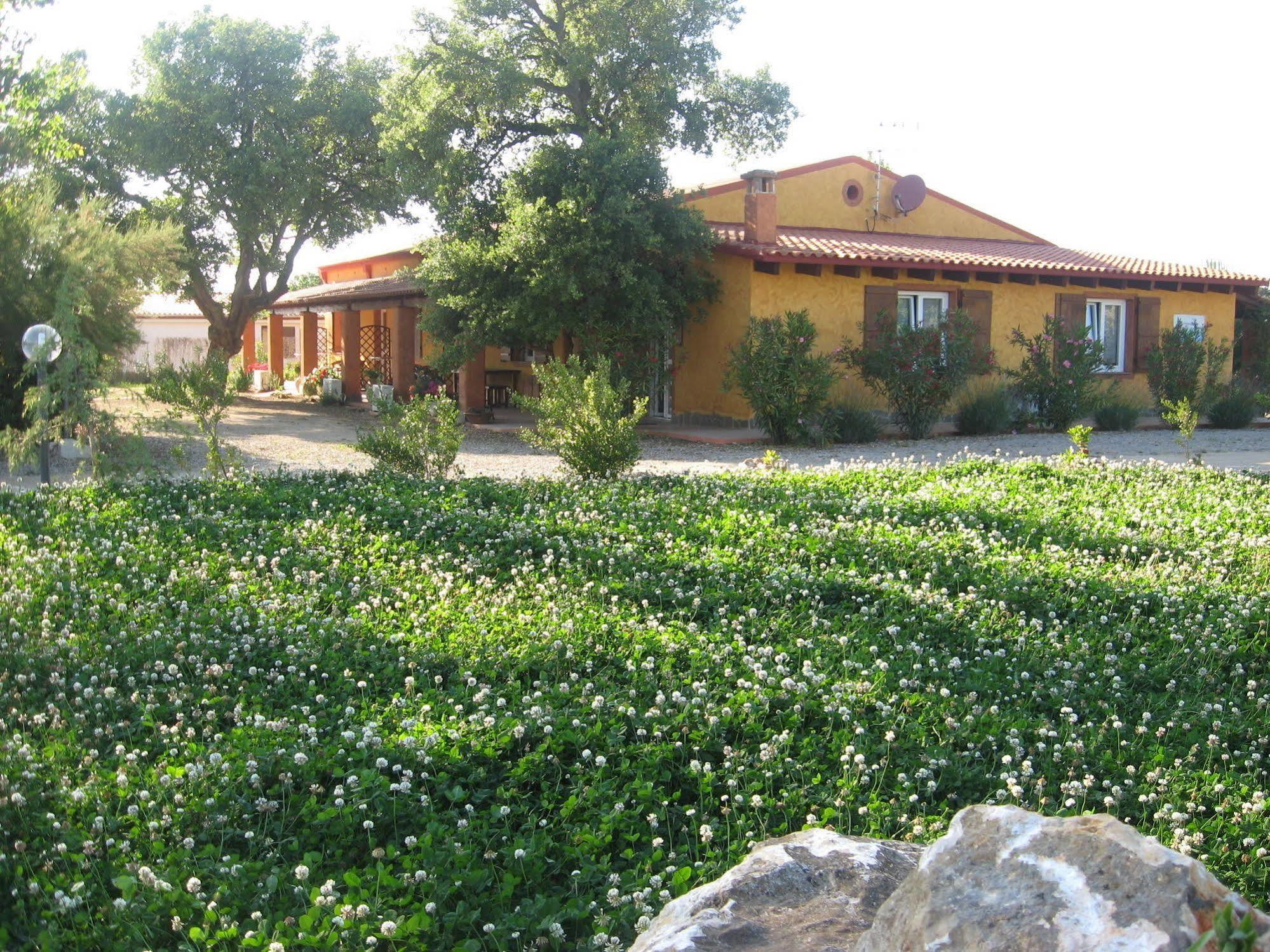 Agriturismo La Barca In Secca 奥尔梅多 外观 照片
